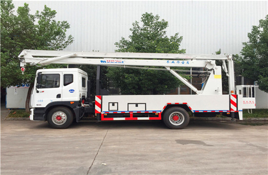 22米东风多利卡D9高空作业车