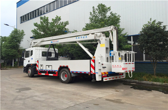 22米东风多利卡D9高空作业车