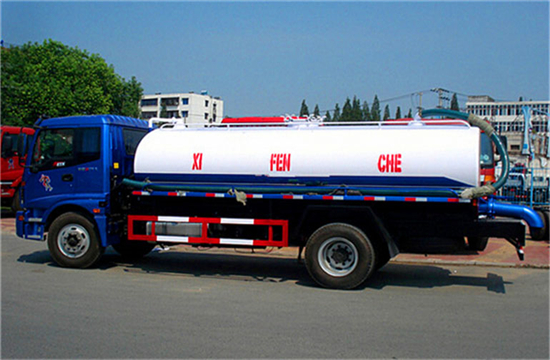 福田欧曼12方吸粪车