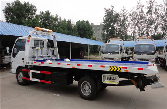 五十铃600P一拖二平板清障车