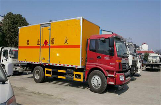 福田欧曼气瓶厢式运输车
