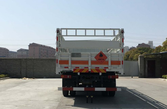 东风天锦气瓶厢式运输车