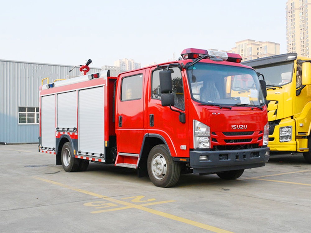 五十铃4吨泡沫消防车