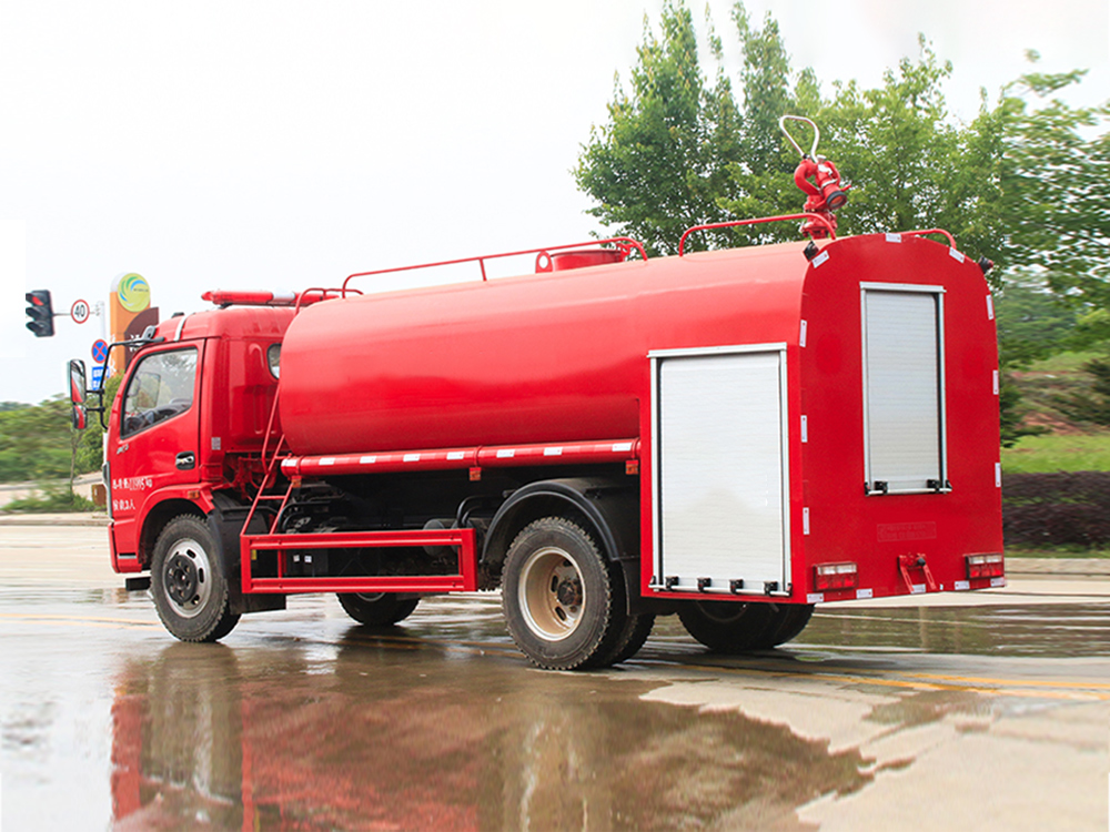 东风大福瑞卡消防洒水车