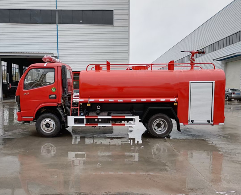 东风5方洒水车-5方消防洒水车