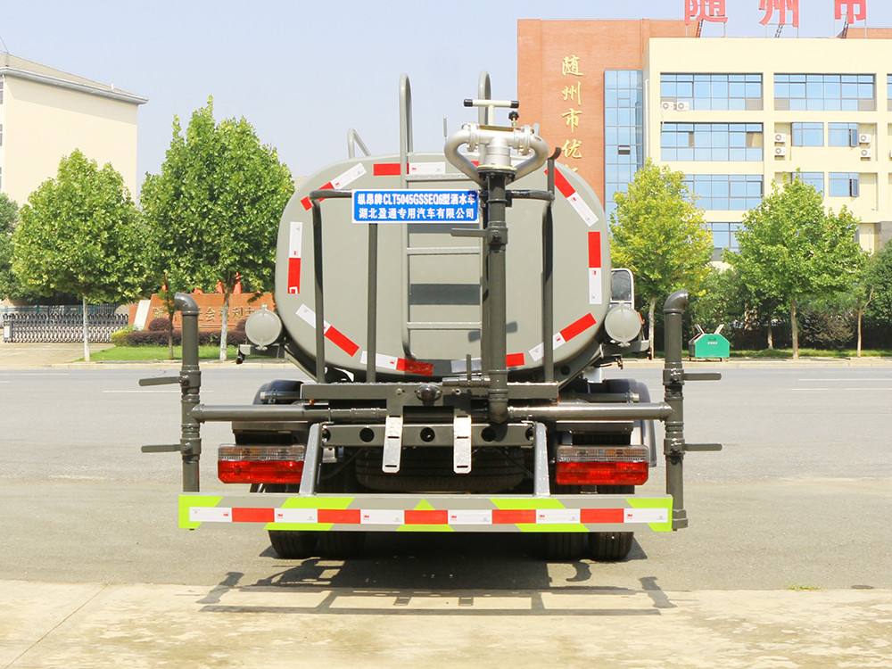 东风2吨蓝牌洒水车