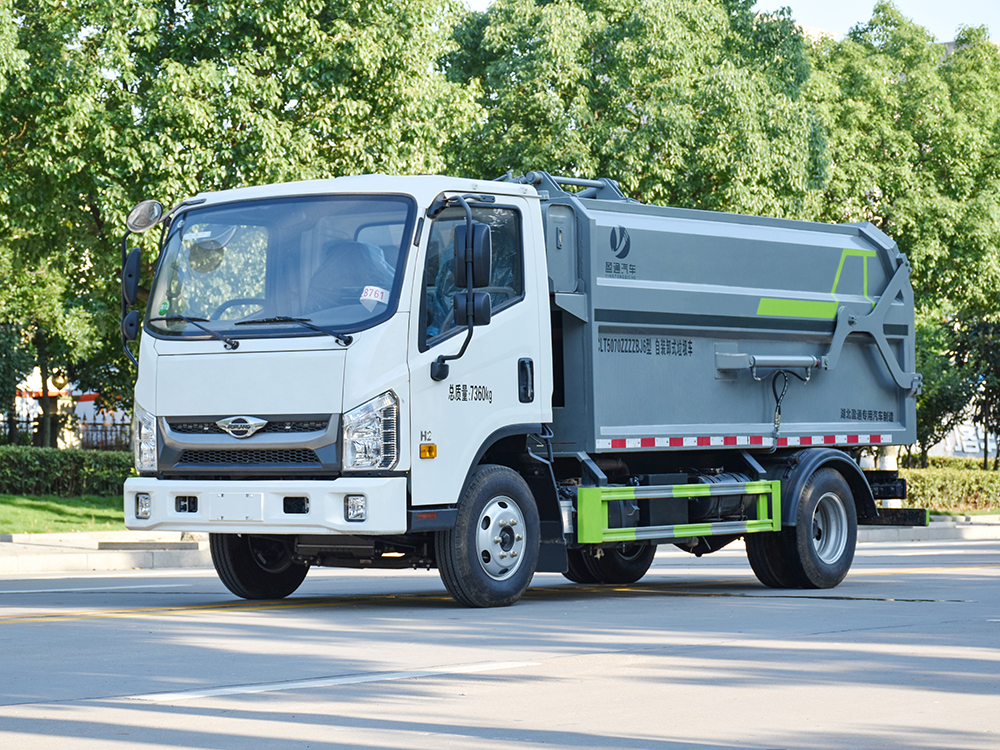 CLT5070ZZZZBJ6型自装卸式垃圾车