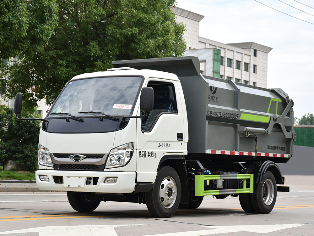 CLT5040ZZZBJ6型自装卸式垃圾车