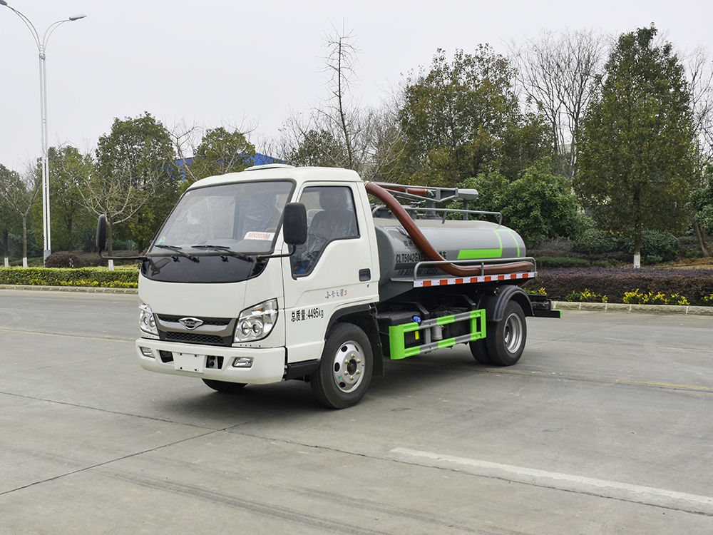 福田小卡之星3吸粪车