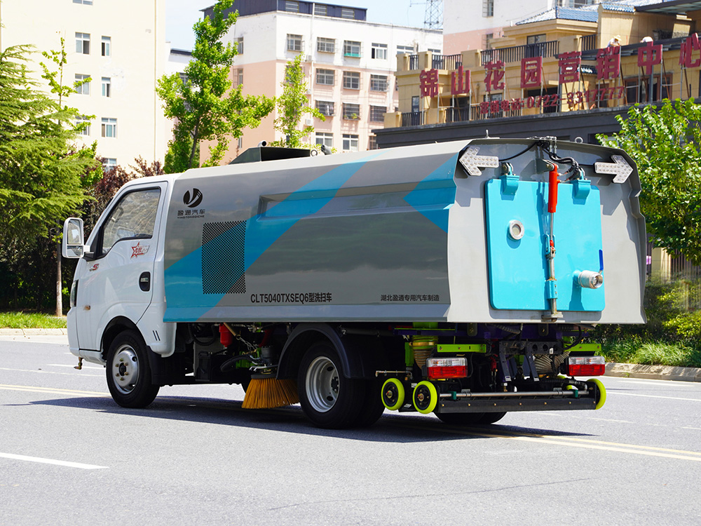 东风途逸洗扫车